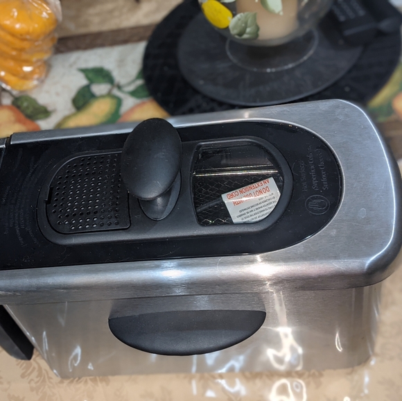 G E Deep Fryer - Picture 3 of 16